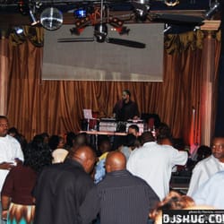 Full Figure Entertainment - DJ Pos Red at Full Figure Friday