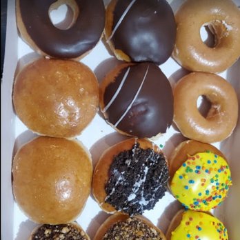 Krispy Kreme's Doughnut Cafe - Donuts Near Me - Toronto, Ontario