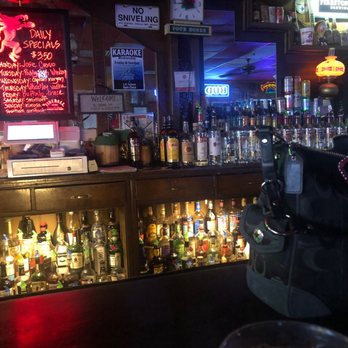 Liquor Barrel Saloon - Bars Near Me - Tucson, Arizona