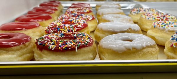 JACK ‘N’ JILL DONUTS - Updated April 2025 - 27 Photos - 2600 Kermit Hwy