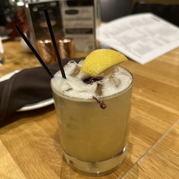 Metropolitan Tavern - Whiskey Sour - New American Near Me - Portland, Oregon Metropolitan Tavern - Whiskey Sour - New American Near Me - Portland, Oregon