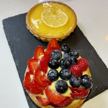 Savage Mill - Fruit Tart & Lemon Tart - Shopping Centers Near Me - Savage, Maryland