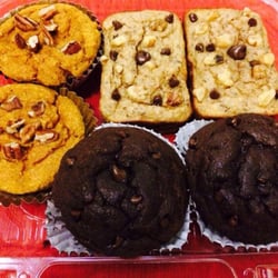 Pumpkin pecan protein muffin, banana protein loaves and dark chocolate protein cake muffin!