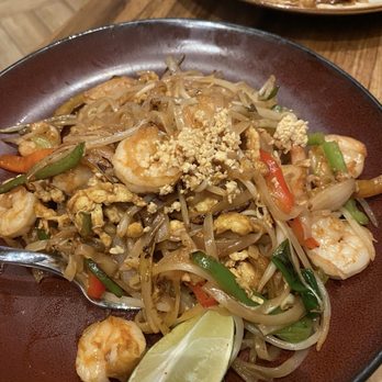 Send Noodles - Shrimp Pad Thai - not the best Thai you'll have, but still tasty! - Noodles Near Me - Las Vegas, Nevada Send Noodles - Shrimp Pad Thai - not the best Thai you'll have, but still tasty! - Noodles Near Me - Las Vegas, Nevada