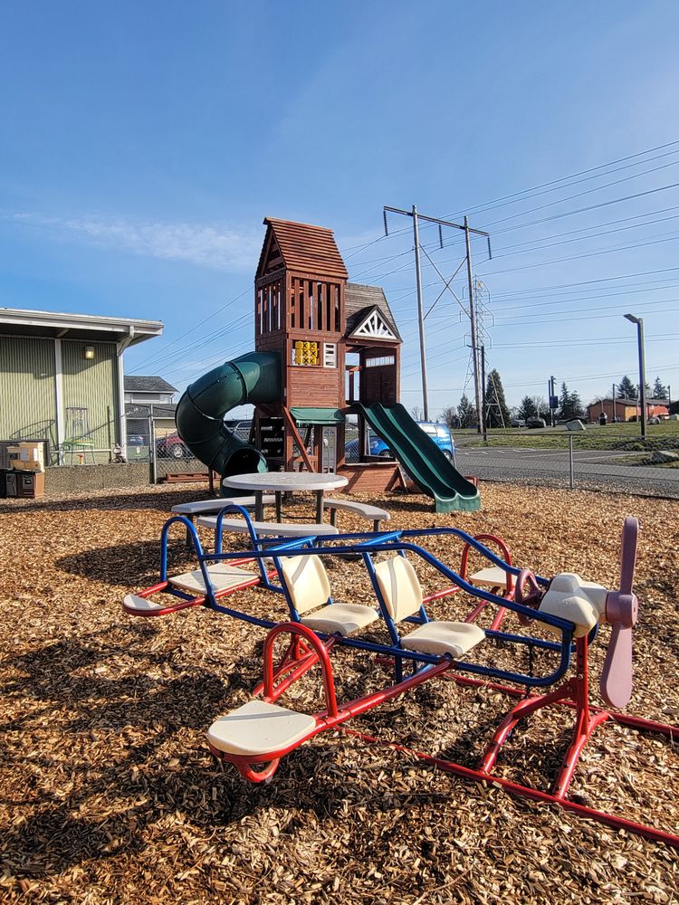 Lake Stevens Day Care & Preschool Center - childcare center in Lake Stevens, WA