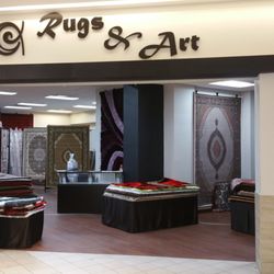 Rugs & Art