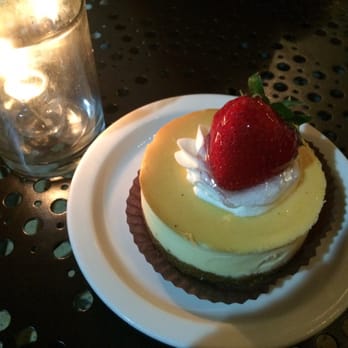 Urth Caffé-Pasadena - New York cheesecake - Cafes Near Me - Pasadena, California Urth Caffé-Pasadena - New York cheesecake - Cafes Near Me - Pasadena, California