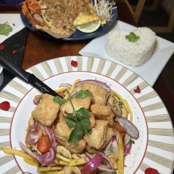 Grata Thai Cuisine - Thai Near Me - New York, New York Grata Thai Cuisine - Thai Near Me - New York, New York