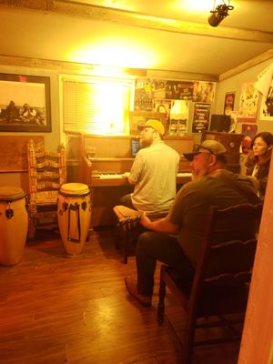 Kimbro's Pickin Parlor by null