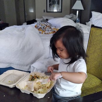 Zareen's - Toddler approved. This is bomb indian food pick up is fast and they play good music both times I've been to this spot. You must try. - Halal Near Me - Mountain View, California Zareen's - Toddler approved. This is bomb indian food pick up is fast and they play good music both times I've been to this spot. You must try. - Halal Near Me - Mountain View, California