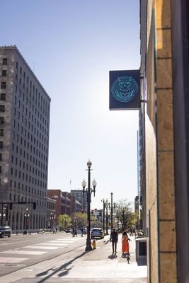 Bourbon House by null