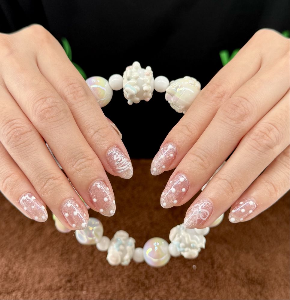 Charm Nails Spa Logo