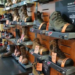 Whiteside's Boots Western & Work Wear