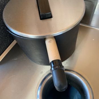 Braum's - Self serve fry sauce! - Ice Cream & Frozen Yogurt Near Me - Bentonville, Arkansas Braum's - Self serve fry sauce! - Ice Cream & Frozen Yogurt Near Me - Bentonville, Arkansas