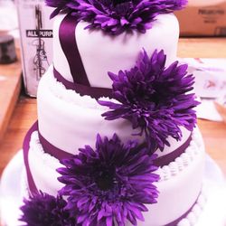 First Class Bagels - Just a beautiful 3-tier fondant cake for one of our customers!  Once again, Nick always coming out on top!