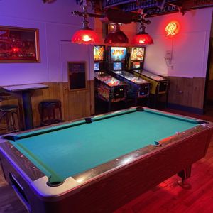 Slim’s Cocktail Bar & Restaurant on Yelp