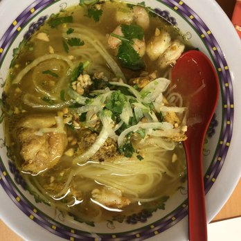Pho Me - Delicious Mi-Quang - Vietnamese Near Me - Tallahassee, Florida Pho Me - Delicious Mi-Quang - Vietnamese Near Me - Tallahassee, Florida