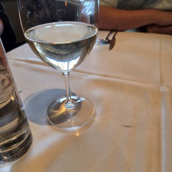 Tarbell's - Tarbell's Pino Grigio - New American Near Me - Phoenix, Arizona