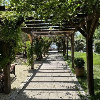 V Sattui Winery - Wineries Near Me - Saint Helena, California V Sattui Winery - Wineries Near Me - Saint Helena, California