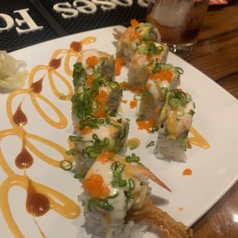 Fair Oaks Brew Pub - Princess Sushi roll 10/10 - American Near Me - Fair Oaks, California Fair Oaks Brew Pub - Princess Sushi roll 10/10 - American Near Me - Fair Oaks, California
