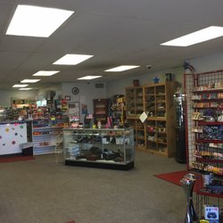 Discount Cigarette Mart