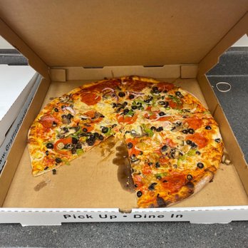 Graffiti Pizza - Pizza Near Me - Pensacola, Florida