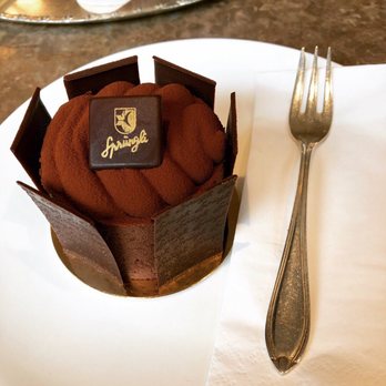 Sprüngli - Chocolatiers & Shops Near Me - Zürich, ZH