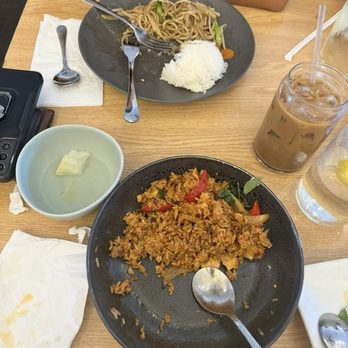 Lanta Thai Fusion - Spicy Fried Rice - Thai Near Me - Orange, California Lanta Thai Fusion - Spicy Fried Rice - Thai Near Me - Orange, California