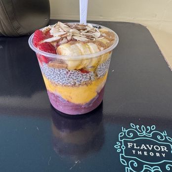Flavor Theory - Mango and classic açaí - Acai Bowls Near Me - Riverside, California