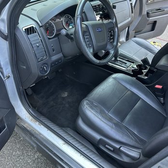 Tidy Touch - Ford detail - Auto Detailing Near Me - Renton, Washington Tidy Touch - Ford detail - Auto Detailing Near Me - Renton, Washington