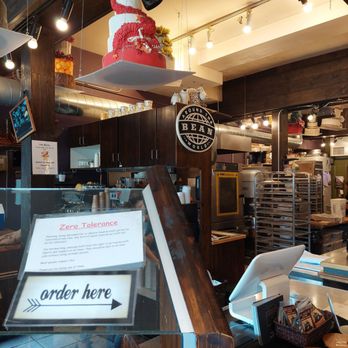 The Other Paw - Counter - Coffee & Tea Near Me - Jasper, Alberta The Other Paw - Counter - Coffee & Tea Near Me - Jasper, Alberta