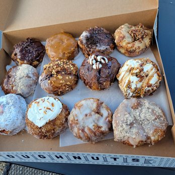 Parlor Doughnuts - Assorted dozen - Donuts Near Me - Fort Walton Beach, Florida Parlor Doughnuts - Assorted dozen - Donuts Near Me - Fort Walton Beach, Florida