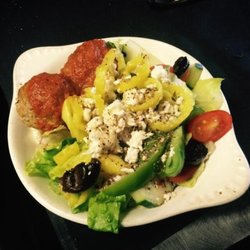 Ceno Grille - Meatball Salad