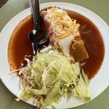 Karina’s Mexican Kitchen - Pork tamale with everything on it. - Mexican Near Me - Bullhead City, Arizona Karina’s Mexican Kitchen - Pork tamale with everything on it. - Mexican Near Me - Bullhead City, Arizona
