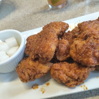 Bonchon Norfolk - Boneless wings with soy garlic sauce - Chicken Wings Near Me - Norfolk, Virginia