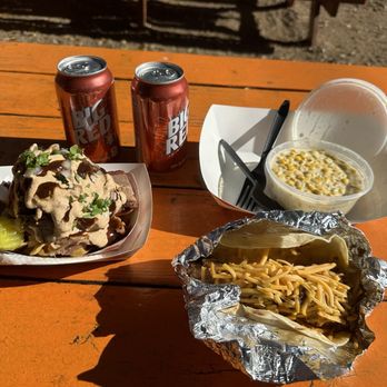 Rollin Smoke BBQ - Carne guisada, cream corn, players out with extra meat - Barbeque Near Me - Austin, Texas Rollin Smoke BBQ - Carne guisada, cream corn, players out with extra meat - Barbeque Near Me - Austin, Texas