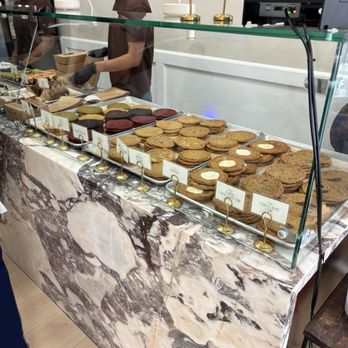 Badash Bakes - Bakeries Near Me - Pasadena, California