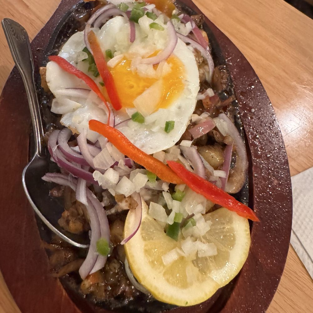Inda + Mely - Stu's Sisig - Filipino Near Me - San Bruno, California