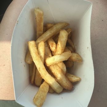 KFC - 14 minutes of waiting for a half full box of fries - Fast Food Near Me - Hamburg, New York KFC - 14 minutes of waiting for a half full box of fries - Fast Food Near Me - Hamburg, New York