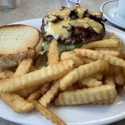 Eli's Trackside - Bacon cheeseburger and fries