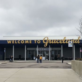 Graceland - Entrance to ticketing at Graceland. - Museums Near Me - Memphis, Tennessee