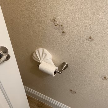 Sunshine Cleaning - Bathroom - Home Cleaning Near Me - Las Vegas, Nevada Sunshine Cleaning - Bathroom - Home Cleaning Near Me - Las Vegas, Nevada
