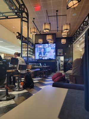 Flatiron Tavern by null
