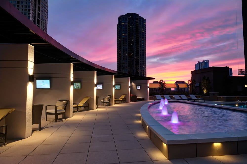 CHICAGO LUXURY APARTMENTS AND LANDLORD SPECIALISTS Updated September