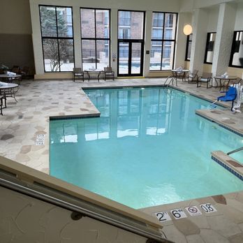 Sheraton Milwaukee Brookfield Hotel - Indoor swimming pool - Hotels Near Me - Brookfield, Wisconsin Sheraton Milwaukee Brookfield Hotel - Indoor swimming pool - Hotels Near Me - Brookfield, Wisconsin