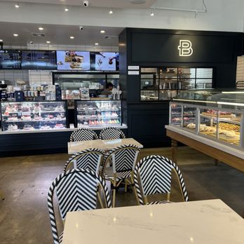 Paris Baguette - Inside - Bakeries Near Me - Northridge, California Paris Baguette - Inside - Bakeries Near Me - Northridge, California