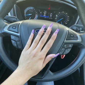 Hector Nails - Nail Salons Near Me - San Antonio, Texas