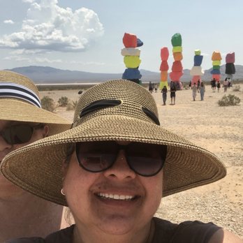 Seven Magic Mountains - Remember your hat  & sunglasses - Public Art Near Me - Las Vegas, Nevada
