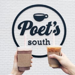 Poet's South - Frozen hot choco (L) and Vietnamese iced coffee (R)