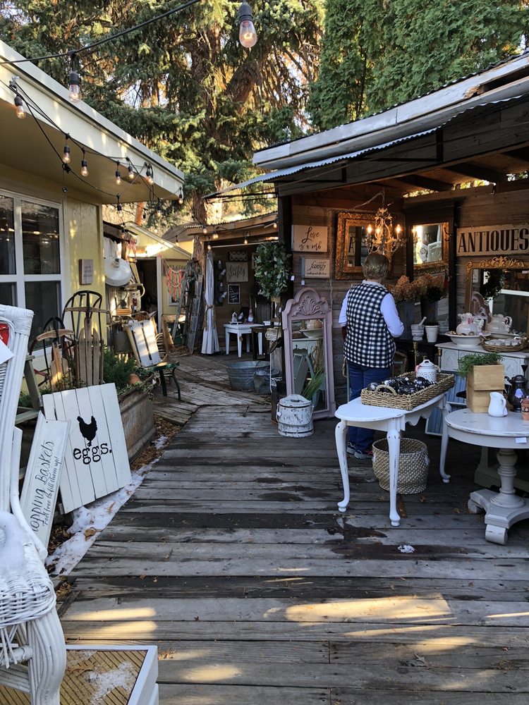 LA JUNK ANTIQUES with photos Updated August 2024 116 Photos & 18